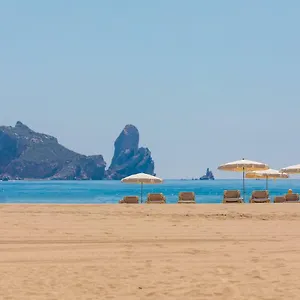 https://estartit-vista-mar-26.catalonia-hotels.com