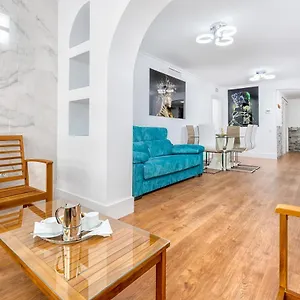 https://luxury-home-boheme.1costadelsol.com